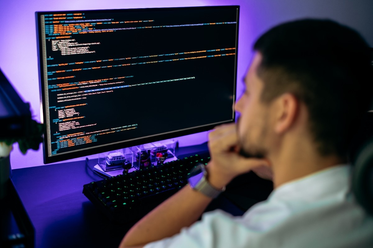 Computer screen showing website error codes, technical issues, and debugging information